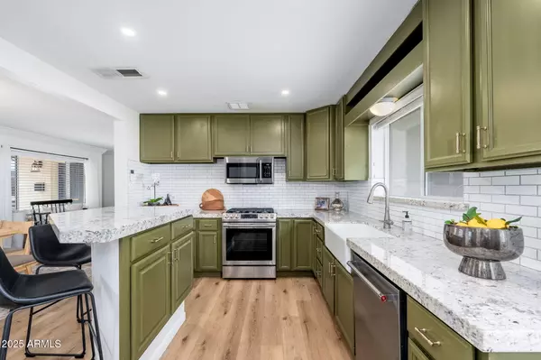 Phoenix, AZ 85016,3002 E WHITTON Avenue