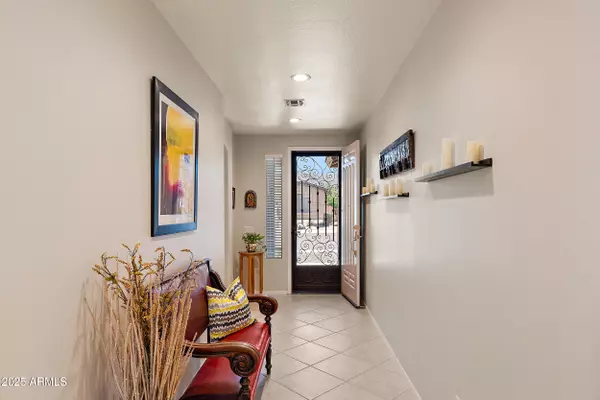 Phoenix, AZ 85045,1819 W DEER CREEK Road