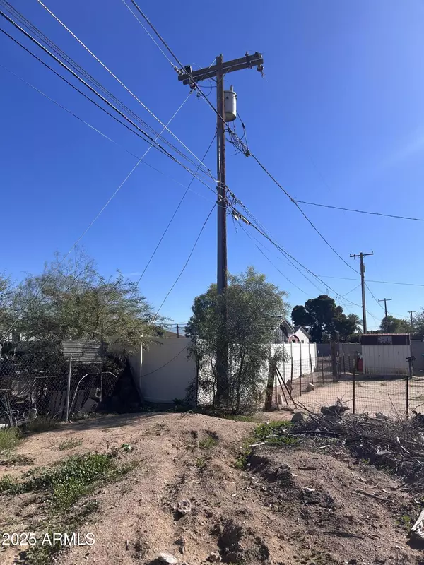 Buckeye, AZ 85326,114 6th Avenue E #-