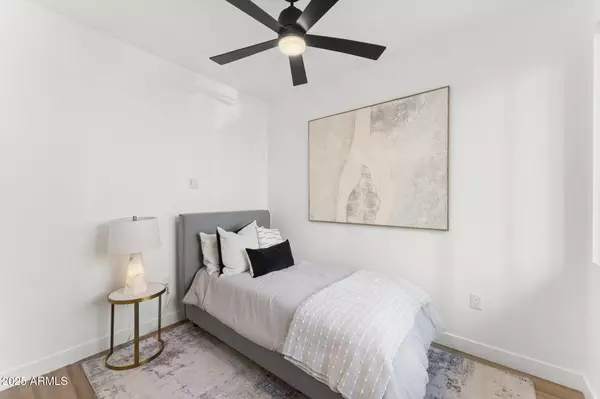 Phoenix, AZ 85018,4220 N 32ND Street #3