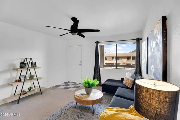 Phoenix, AZ 85053,3601 W TIERRA BUENA Lane #241