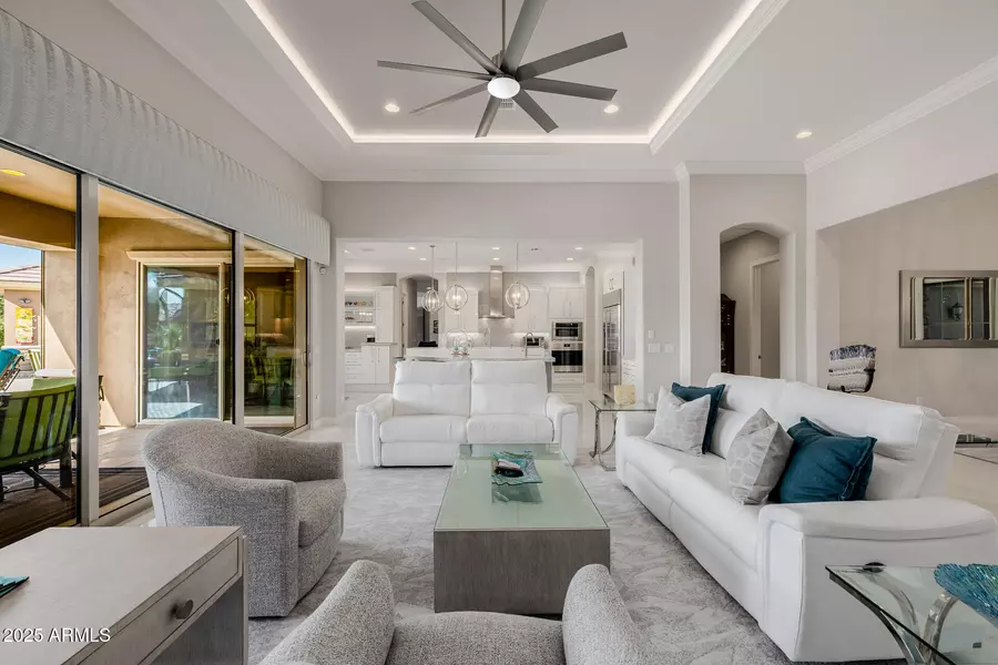 6148 S MARIN Drive, Gilbert, AZ 85298