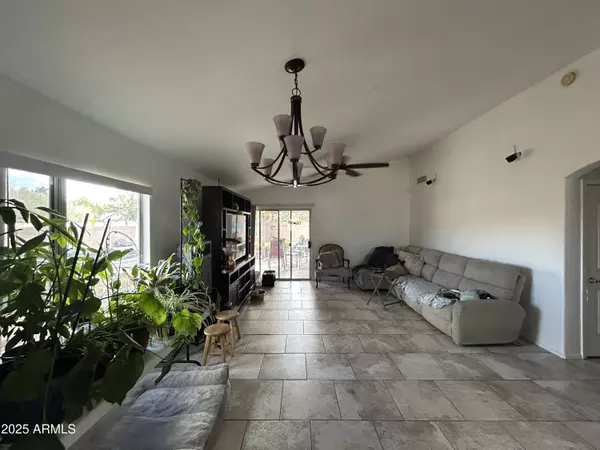 Gilbert, AZ 85233,735 W Baylor Lane