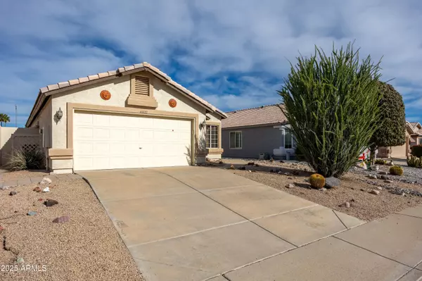 10622 W MOHAWK Lane, Peoria, AZ 85382