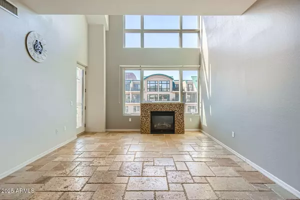 Phoenix, AZ 85003,17 W VERNON Avenue #615