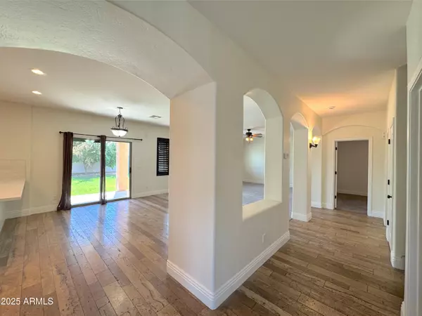 San Tan Valley, AZ 85144,1637 W GREEN TREE Drive