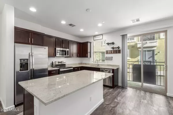 Phoenix, AZ 85027,22125 N 29TH Avenue #135