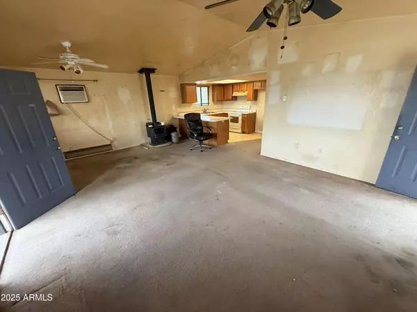 Mayer, AZ 86333,20102 E ANTELOPE Road