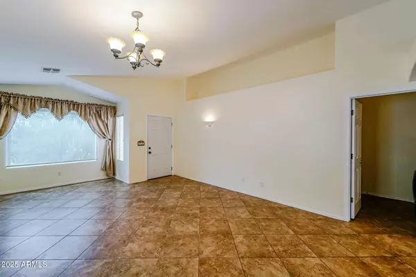 Tucson, AZ 85737,2461 E STONE STABLE Drive