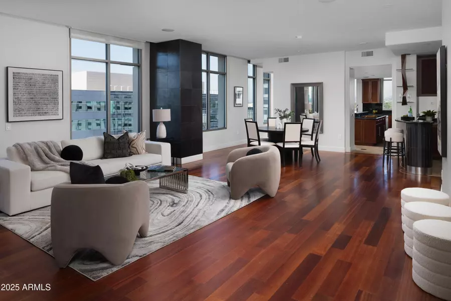 2402 E ESPLANADE Lane #1001, Phoenix, AZ 85016