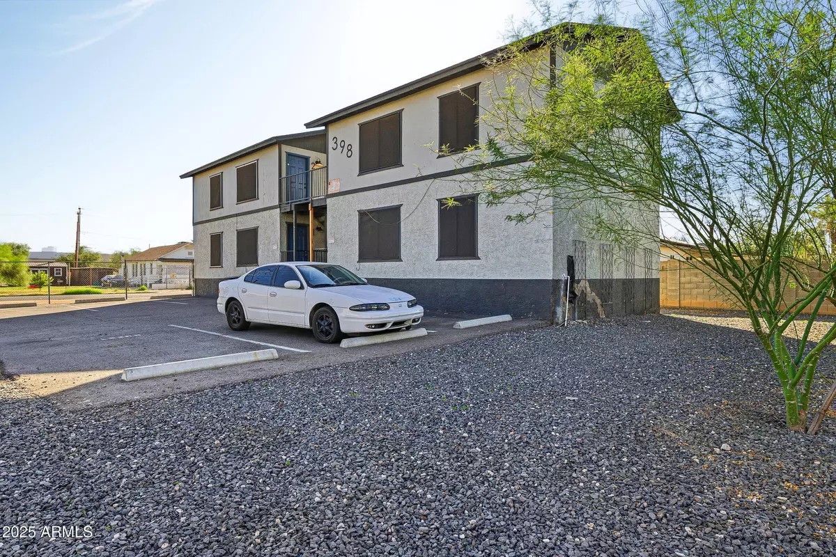 Phoenix, AZ 85009,398 N 20TH Drive