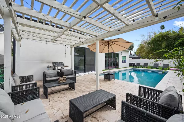 Phoenix, AZ 85018,4132 N 34TH Place