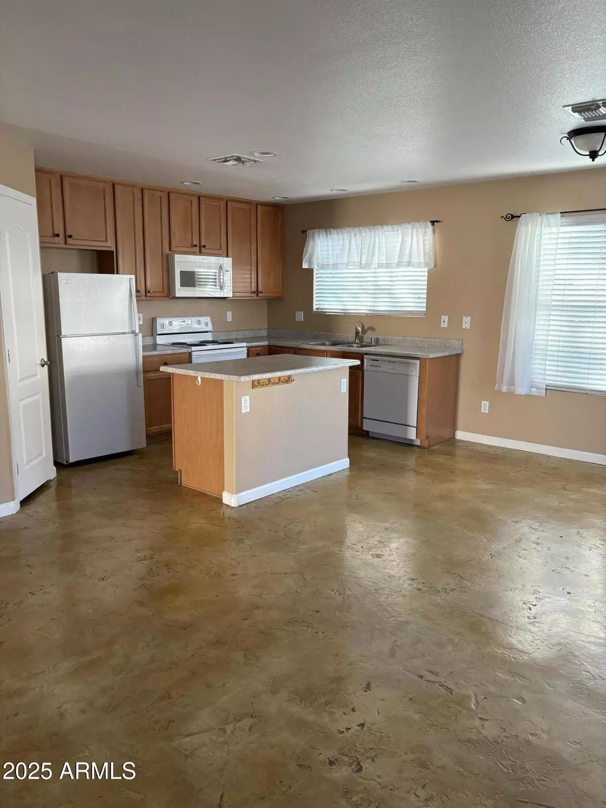 Chandler, AZ 85249,2401 E PEACH TREE Drive