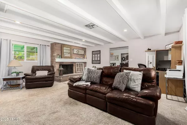 Phoenix, AZ 85009,2011 W CAMBRIDGE Avenue