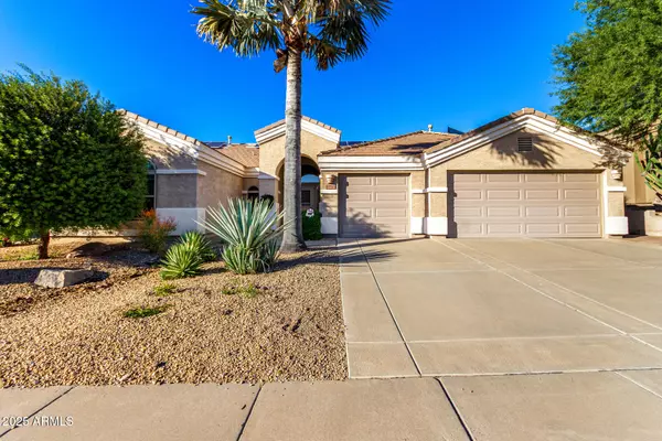 6350 W LARIAT Lane, Phoenix, AZ 85083