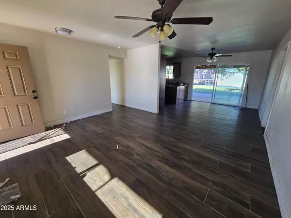 Phoenix, AZ 85023,17444 N 14TH Avenue