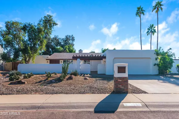 3023 W SAHUARO Drive, Phoenix, AZ 85029