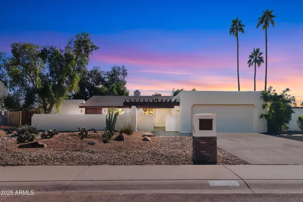 Phoenix, AZ 85029,3023 W SAHUARO Drive