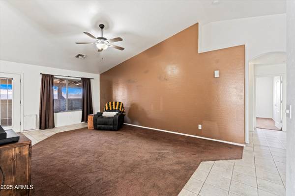 Mesa, AZ 85207,762 N CALLE LARGO Street