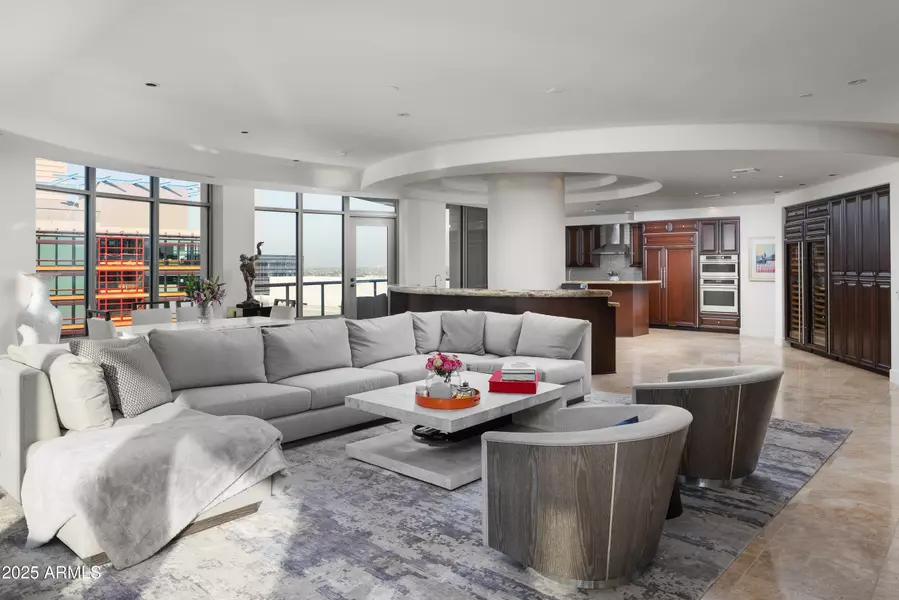 2402 E ESPLANADE Lane #PH2, Phoenix, AZ 85016