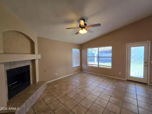 Chandler, AZ 85225,2433 E NATHAN Way