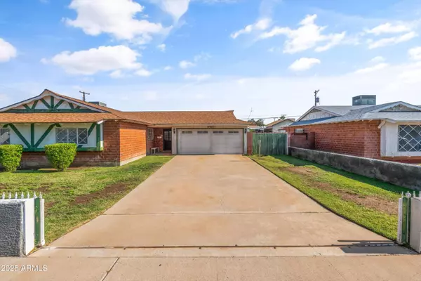 Phoenix, AZ 85019,6537 N 41ST Drive