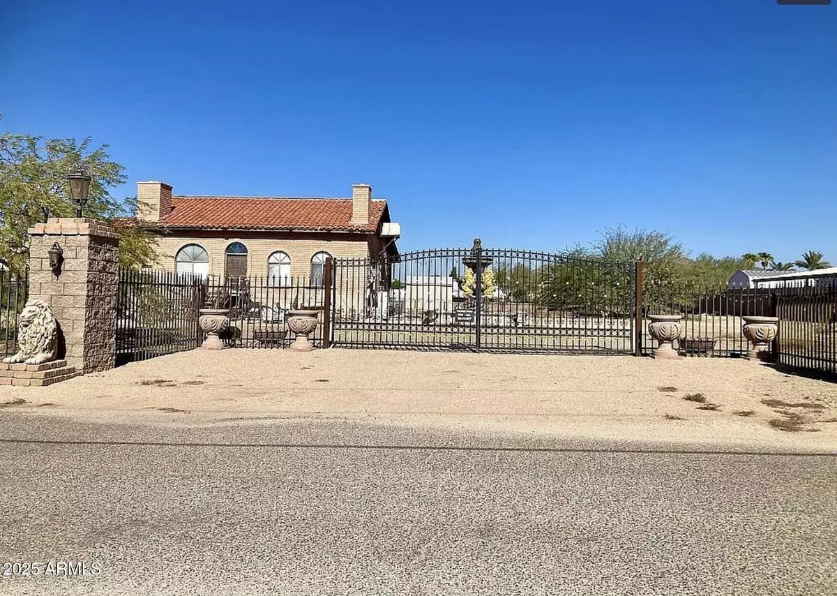 Phoenix, AZ 85085,1732 W YEARLING Road