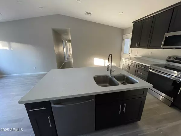 Gilbert, AZ 85233,82 W BROOKS Street