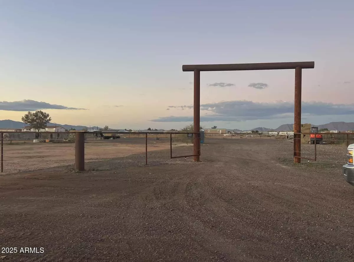 Aguila, AZ 85320,51252 W Buffalo Dog Road #-