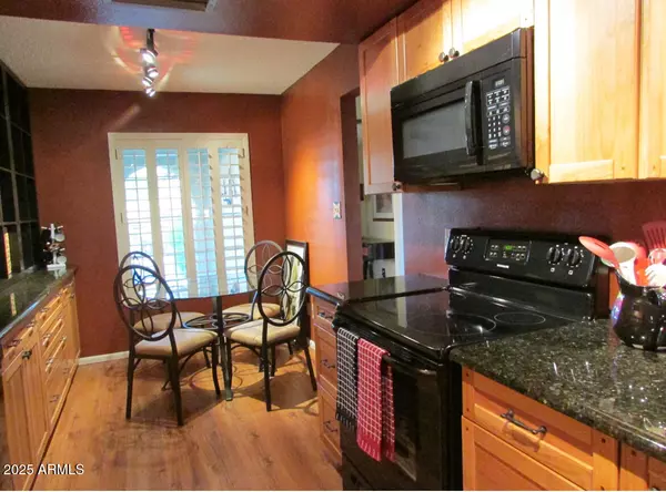 Sun Lakes, AZ 85248,9438 E MICHIGAN Avenue