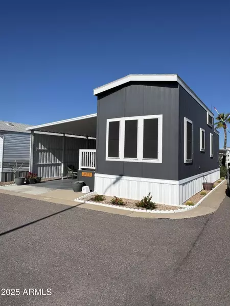 146 N Merrill Road #91, Apache Junction, AZ 85120