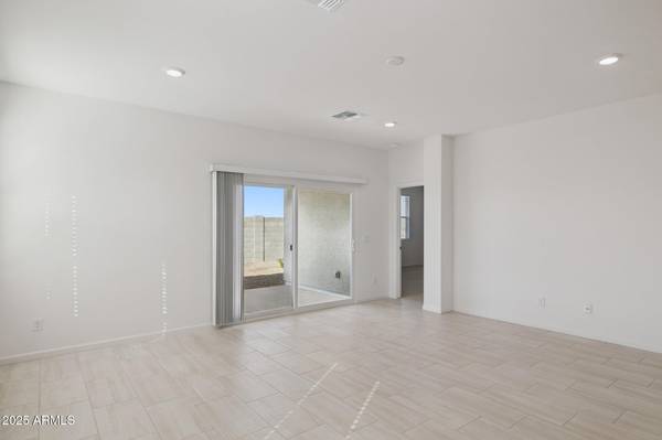 Buckeye, AZ 85326,25453 W FRAKTUR Road