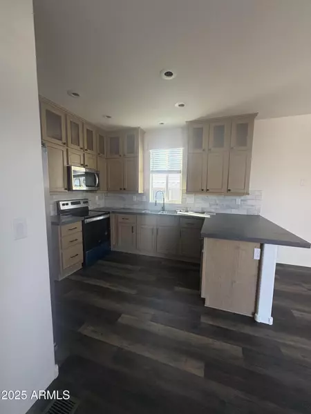 7750 E BROADWAY Road #357, Mesa, AZ 85208