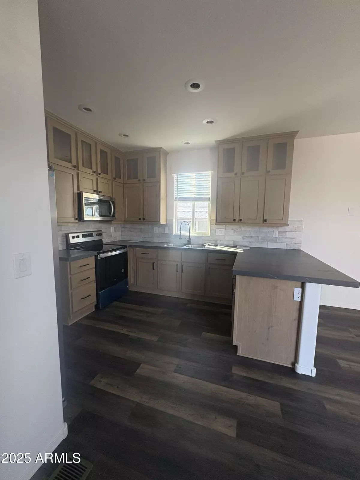 Mesa, AZ 85208,7750 E BROADWAY Road #357