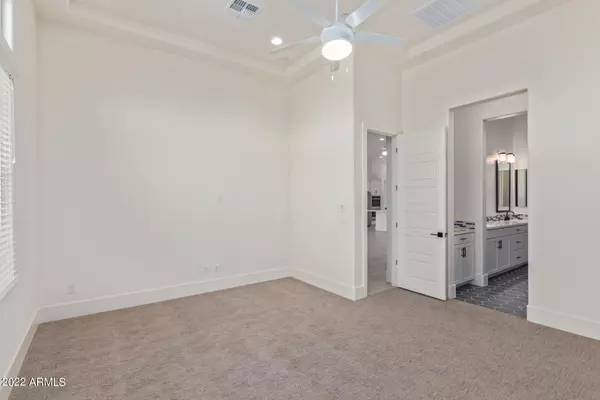 Cave Creek, AZ 85331,38500 N SCHOOL HOUSE Road #8