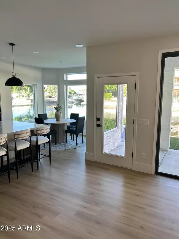 Glendale, AZ 85308,5286 W LONE CACTUS Drive