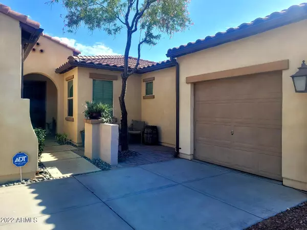 Litchfield Park, AZ 85340,19350 W OREGON Avenue