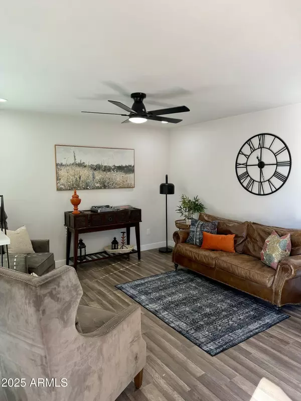 Phoenix, AZ 85053,2936 W MICHELLE Drive