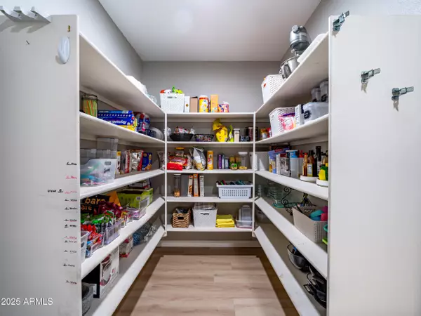 Phoenix, AZ 85024,23218 N 22ND Place