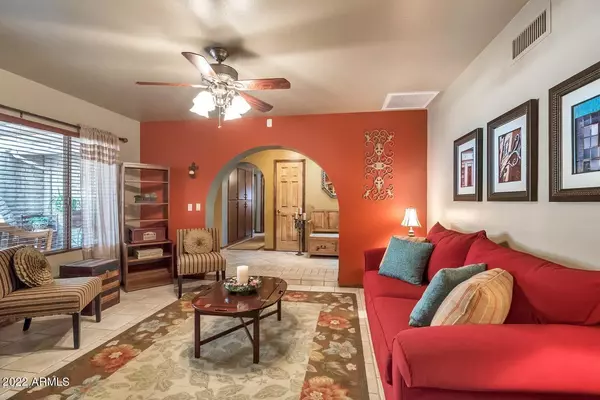 Phoenix, AZ 85032,2833 E HILLERY Drive