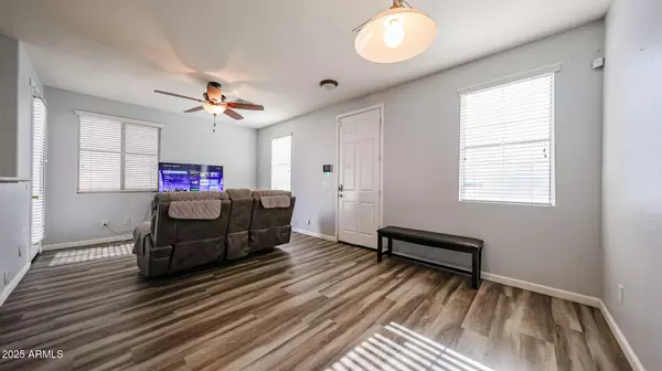 Tolleson, AZ 85353,10040 W KINGMAN Street