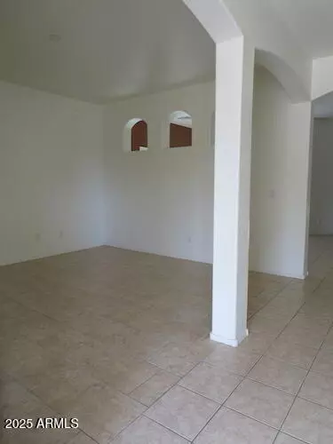 Laveen, AZ 85339,7120 S 68TH Avenue