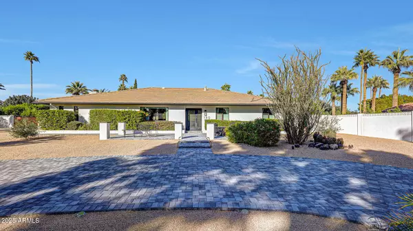 Litchfield Park, AZ 85340,140 E CERCADO Lane