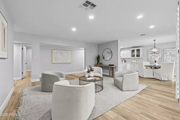 Phoenix, AZ 85018,4122 N 56th Street