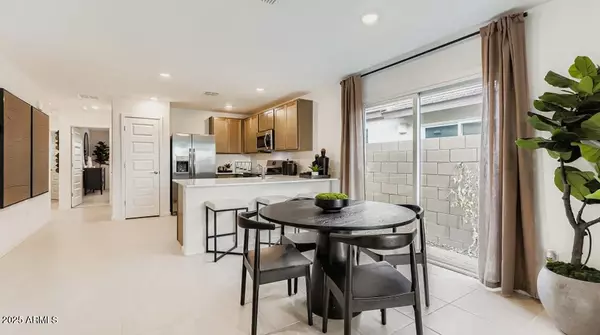 Phoenix, AZ 85037,9634 W PICCADILLY Road