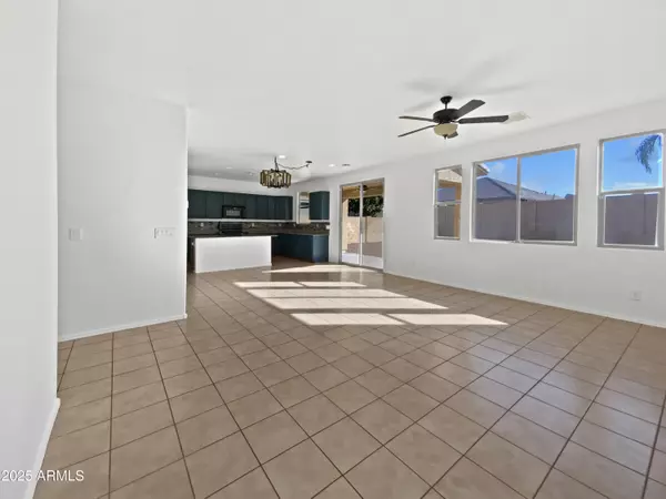 San Tan Valley, AZ 85144,2091 W GARLAND Drive