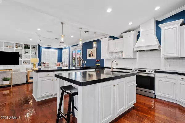 Mesa, AZ 85213,824 N YORK Circle