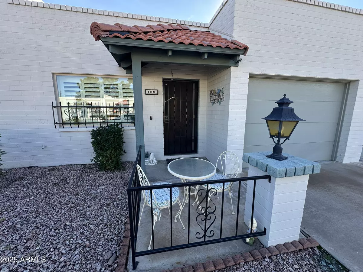 Mesa, AZ 85206,4328 E CAPRI Avenue #180