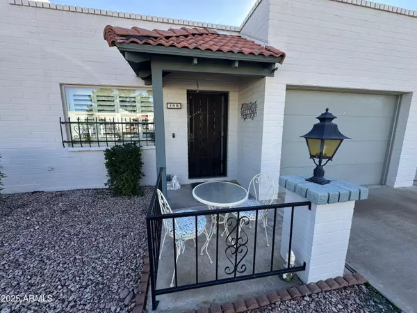 Mesa, AZ 85206,4328 E CAPRI Avenue #180
