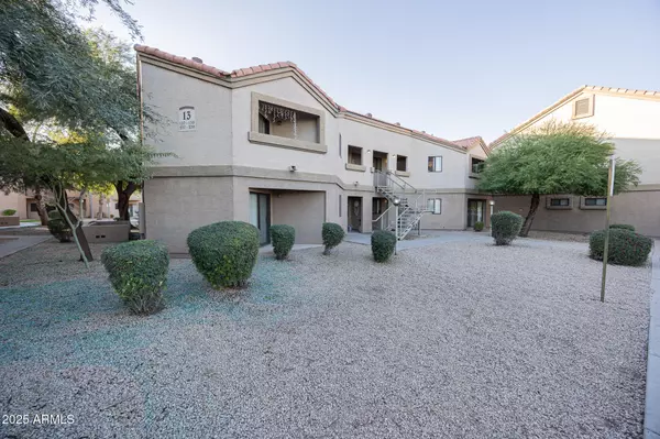 1287 N ALMA SCHOOL Road #137, Chandler, AZ 85224